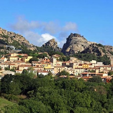 La Casedda Di Zietta Aggius Экстерьер фото